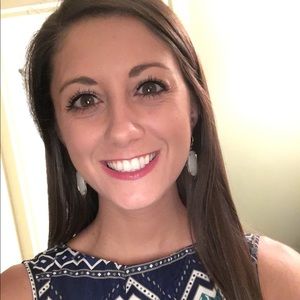 Meet your Posher, Camillia